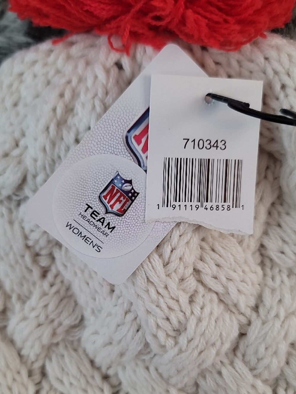 Women's NFL New England Patriots Cream Cable Knit Pom Beanie with Red Cuff - Picture 2 of 10